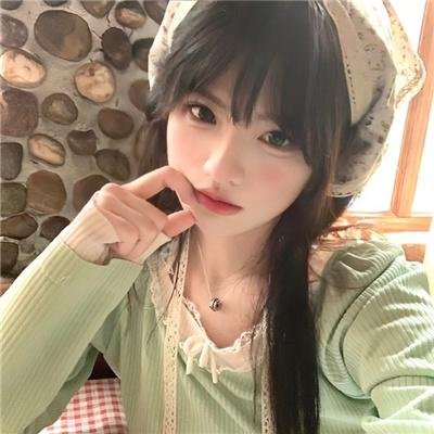 她的伪装